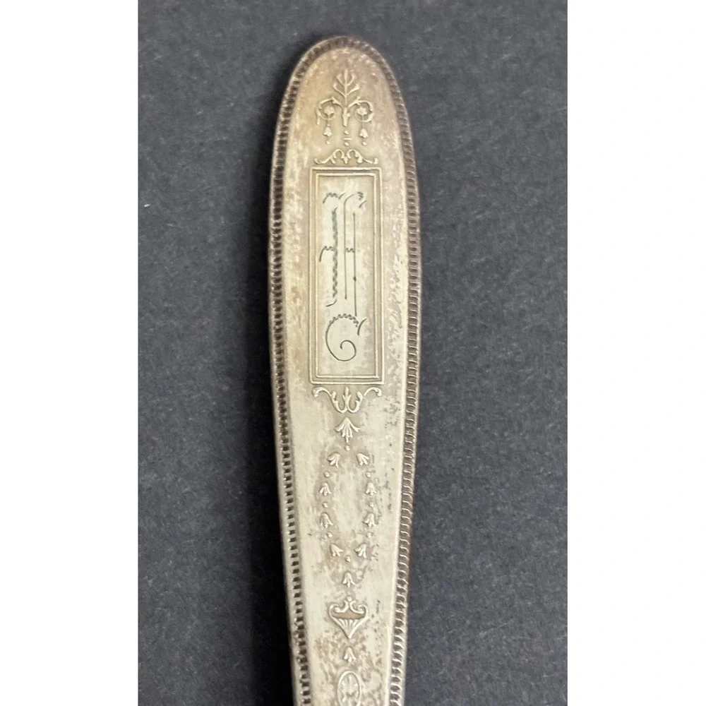 Oneida Community Grosvenor Sugar Spoon & Butter Knife Silverplate Monogrammed F